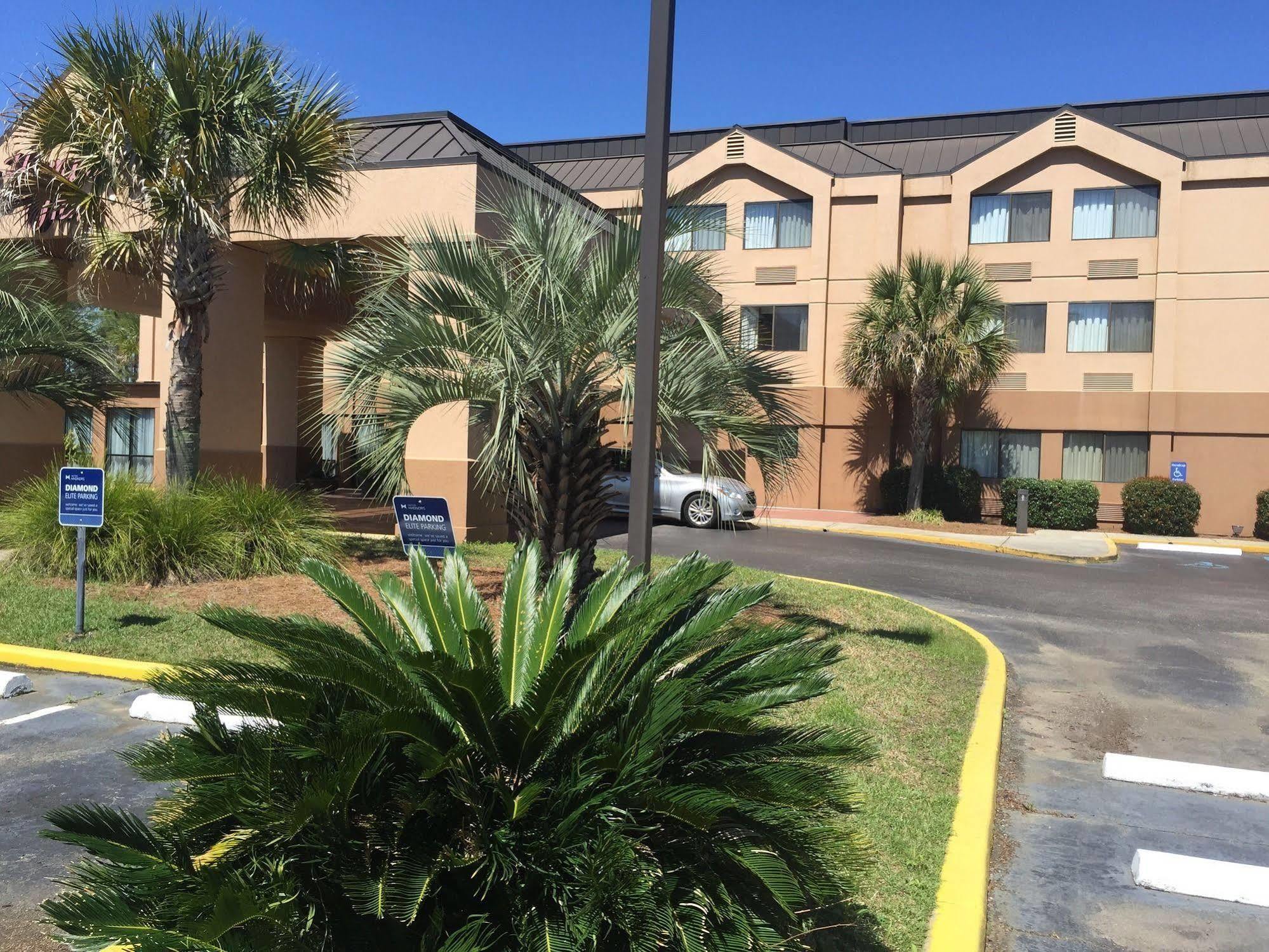 Hotel Baymont By Wyndham Saraland Exterior foto
